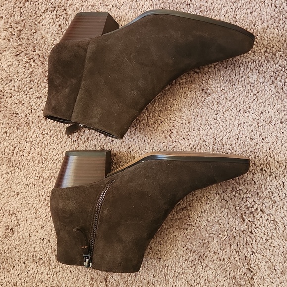 Banana Republic Brown Suede Ankle Boots 7.5M - Picture 4 of 12
